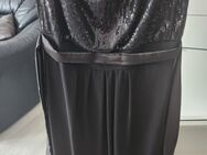 Schwarzes Pailletten Kleid - Bad Friedrichshall Zentrum
