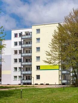 Das Glück hat ein Zuhause: individuelle 2-Zimmer-Wohnung mit großem Balkon - Bielefeld