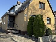 Geräumiges 2 Generationenhaus mit Gästehaus in stadtnaher Lage - Uelzen
