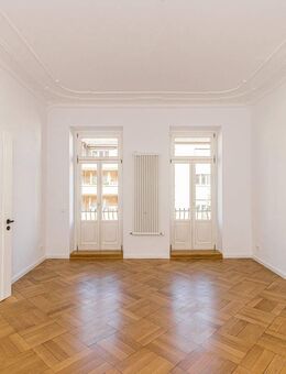 4-Zimmer Altbauwohnung mit 2 Balkonen - Leipzig