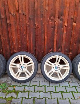 Orig. BMW M Alu mit Sommerreifen 18 Zoll 1 Saison gefahren - Tirschenreuth