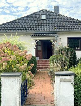 Bungalow in attraktiver Lage in Lohbarbek nahe Hohenlockstedt/Itzehoe zu verkaufen! - Lohbarbek