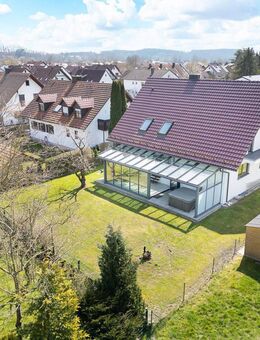 Energieeffizienzklasse A+! Top modernisiertes Einfamilienhaus mit herrlichem Garten - Kranzberg