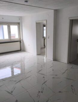 Großzügiges 8-Zimmer-Einfamilienhaus in Rabenau - Rabenau (Hessen)