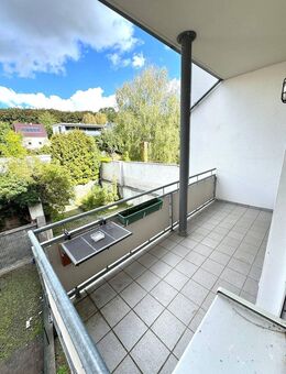==2.Zimmer-Wohnung mit gr.Balkon und Blick ins Grüne== - Gera