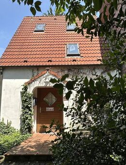 Nur für Kapitalanleger € 1700,- KM: Charmantes Wohnhaus in idyllisch ruhiger Lage von FR-St.Georgen - Freiburg (Breisgau)
