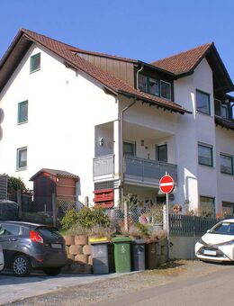 Wohnhaus mit drei Wohnungen in zentraler Ortslage von Ruppichteroth - Ruppichteroth