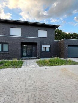 Friesoythe - Kamperfehn | Neuwertiges KFW40 Einfamilienhaus mit viel Platz! - Friesoythe