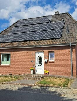 Schönes Einfamilienhaus in Beverungen (Ortsteil Drenke) zu verkaufen mit PV-Anlage - Beverungen