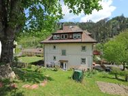 Wunderschöne 3,5-Zimmer-Wohnung mit Garage in Schönmünzach - Baiersbronn