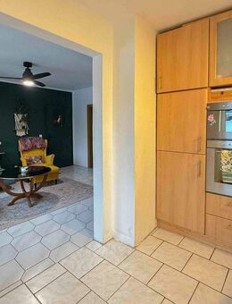 Viel Platz für die ganze Familie + 3 Garagen und PV-Anlage - Salzgitter