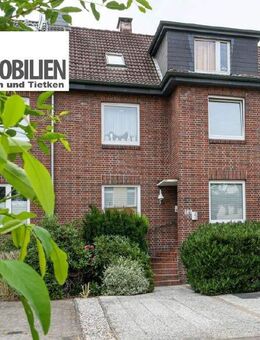 TT bietet an: Sehr gepflegtes 3-Parteien-Reihenendhaus mit Garten und Tiefgarage im Jadeviertel! - Wilhelmshaven