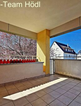 Tolle Wohnung mit großem Balkon und Garage in Rommelsbach!!! - Reutlingen