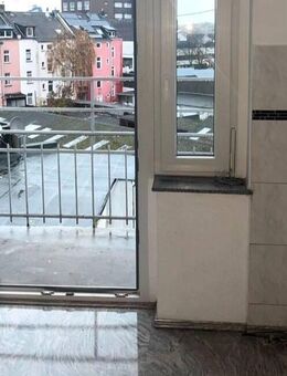 Komfort & Stil 2-Zimmer-Wohnung mit Balkon - Dortmund