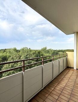 Ruhiges Wohnen mit Aussicht: Moderne 3,5-Zimmer-Wohnung mit Balkon und Garage über Marl - Marl (Nordrhein-Westfalen)