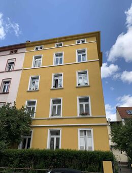 NORDEND BESTLAGE: Vierter Stock mit Dachboden - sofort frei! - Frankfurt (Main)