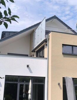 Penthouse-Style: Premium Lage, modern & offen geschnittene 4-Zi.Whg., große Terrasse - Rödermark