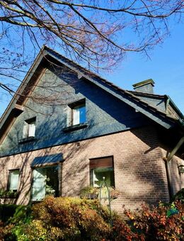 Großzügiges Wohnen trifft auf klassisches Wohlfühlambiente! - Overath