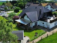 Exklusives Einfamilienhaus mit Einlieger, großzügiger Schnitt, tolle Aussicht, in Much-Henningen - Much
