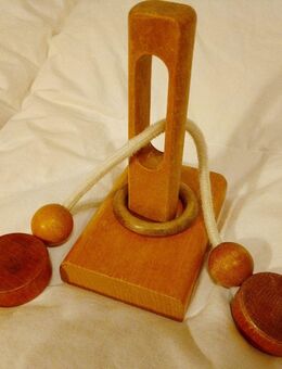 Knobelspiel Holz Rätsel dekorativ Denkspiel Logik Puzzle Lernspiel - Koblenz
