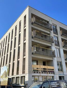 * Wohnen an der Elbe - Erstbezug HafenCity - moderne 3 Raumwohnung mit großer Loggia * - Dresden