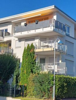 Solide Kapitalanlage in Hattersheim: gepflegte 4- Zimmer- Wohnung in bester Lage - Hattersheim (Main)