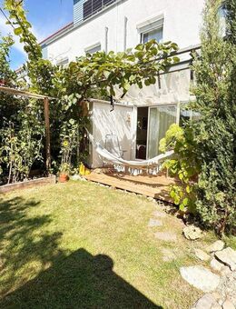 Familien-Stadthaus: Reiheneckhaus in 2. Baureihe - Kirchheim (Teck)