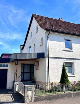 Gepflegte Doppelhaushälfte mit großem Garten, Garage und Ausbaupotential im Dachgeschoss - Salach