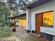 Absolute Rarität! Bestlage in Schmargendorf am Messelpark! Grundstück mit Bungalow auf ca. 1.798 m² - Berlin