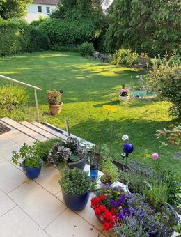 ZU VERKAUFEN: Einfamilienhaus in ruhiger Lage mit einem tollen Garten, PV-Anlage, Terrasse, Carport und viel Potenzial - Bönen