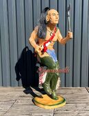 Indianer Figur Statue lebensgroß Tomahawk Irokesen Deko in 32130