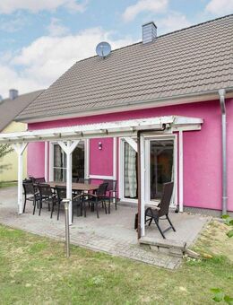 Gepflegte 5-Zi.-Ferienimmobilie mit Garten in Röbel/Müritz - Röbel (Müritz)