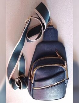 Stylische Crossover Body Bag Umhängetasche - Landau (Pfalz)