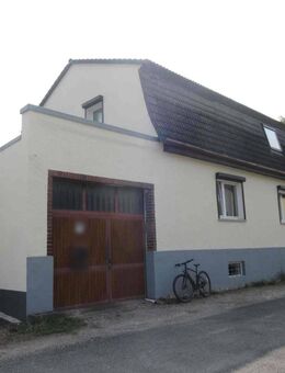 Du suchst viel Wohnfläche mit einer großen Werkstatt und Grundstück? Dann bist du hier richtig! - Dessau-Roßlau