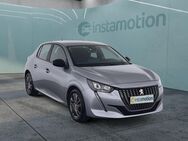 Peugeot 208, 1.2 Active Pack PDCh, Jahr 2022 - München