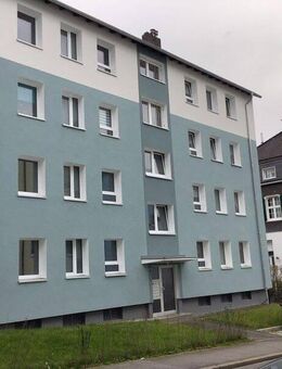 Langenberg: 3-Zi.-Whg. mit Tageslichtbad und Balkon, Übergabe ohne Oberboden - Velbert