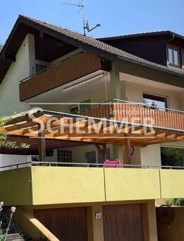 Simonswald ++ Schönes 2-Fam.-Haus im Grünen, mit ELW, großem Garten und großer Doppel-Garage - Simonswald