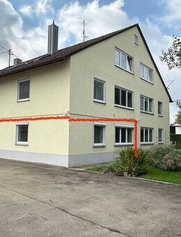 Renovierte, sofort bezugsfertige 3-Zimmer-Erdgeschoss-Wohnung mit Garage in Ungerhausen - Ungerhausen