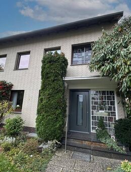 Gepflegte 2-Zimmer-Dachgeschosswohnung mit ca. 65 m² in ruhiger Lage von Gladbeck-Rentfort - Gladbeck