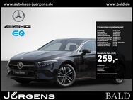 Mercedes A 180, Progressive MBUX Winter, Jahr 2023 - Altenkirchen (Westerwald)