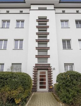 Berlin-Britz: 2-Zimmer-ETW mit Balkon-Selbstbezug oder Kapitalanlage-500 m zum Bahnhof Blaschkoallee - Berlin