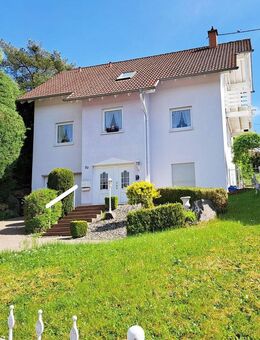 Freistehendes, gepflegtes und geräumiges Wohnhaus in guter Lage von Merzig - Merzig