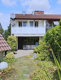 Modernisiertes Zuhause mit Gartenparadies! Familien-Reiheneckhaus in Leonberg - Leonberg (Baden-Württemberg)