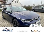 VW Golf, 1.5 VIII Active eTSI St-Heiz, Jahr 2021 - Mügeln