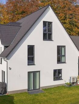geplanter Neubau von einer Doppelhaushälfte mit 100 m² Wohnfläche pro Haushälfte inkl. ca.312 m² Grundstück in Lüdersdorf = ab 399.900,- € - Lüdersdorf