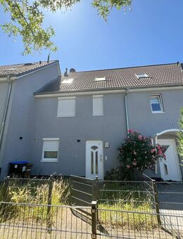 Neuwertiges Mittelreihenhaus in Lübeck Kücknitz - Lübeck