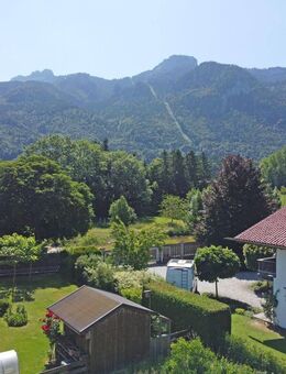 NEUBAUPROJEKT - Gesamtes Dachgeschoss mit Liftzugang und bestem Bergblick - Aschau (Chiemgau)