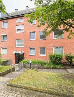 2,5 Zimmer Eigentumswohnung, ca. 73,9qm Wohnfläche nebst Balkon, Kelleranteil und Stellplatz in guter Lage von Lübeck St. Lorenz Nord - Lübeck