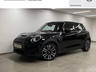 MINI Cooper S, E Hatch, Jahr 2022 - Rosenheim