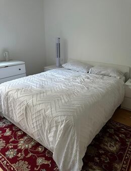 IKEA Bett und Matratze - Stuttgart